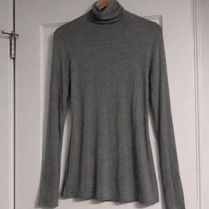 Intimissimi Gray Long Sleeve Tee